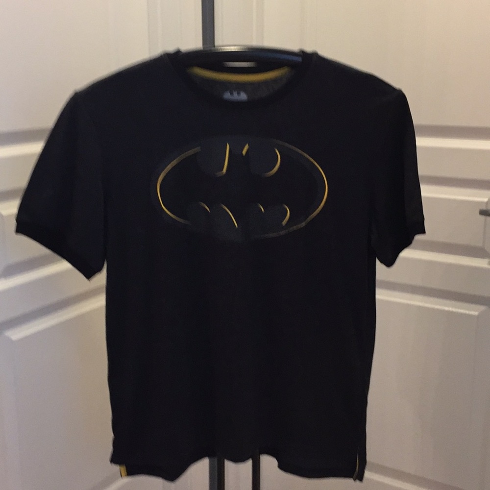 Batman Traditional 3D Symbol T-Shirt/NWOT